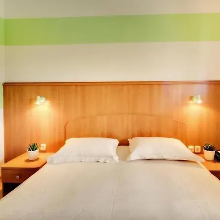 Motel Sibenik Hotel 3*