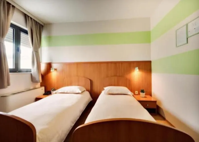 Motel Sibenik 3* Шибеник